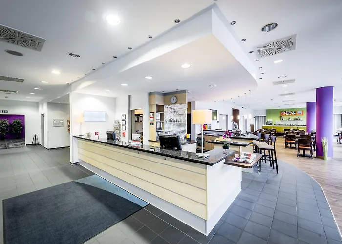 Express - North By Ihg 3*