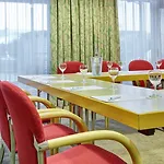 Express - North By Ihg Szálloda 3*