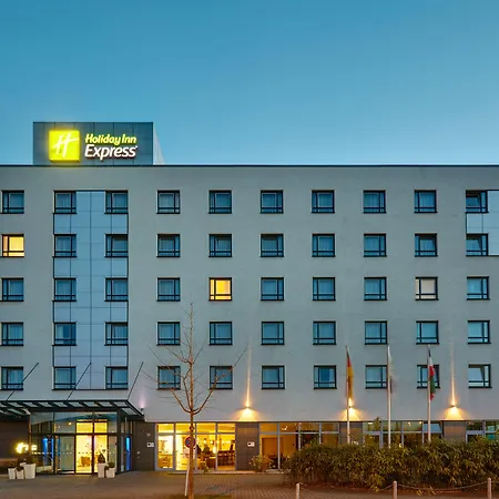 Express - North By Ihg 酒店 3*